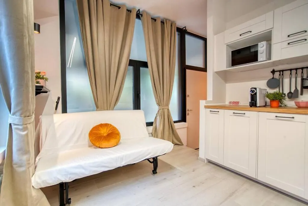 Apartment Suzzani 273 - Interno A3 Mailand 0*,  Italien
