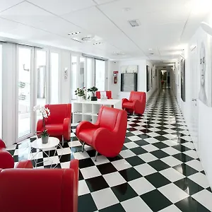 Apart-hotel & Urban Padel, Milão